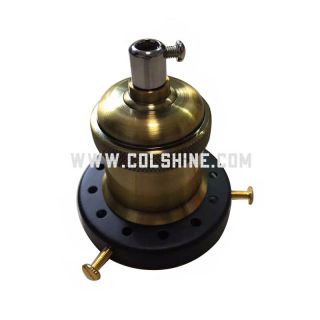 Metal lampholder for pendant lighting fixtures